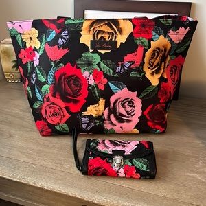 Matching Vera Bradley tote bag and wristlet.